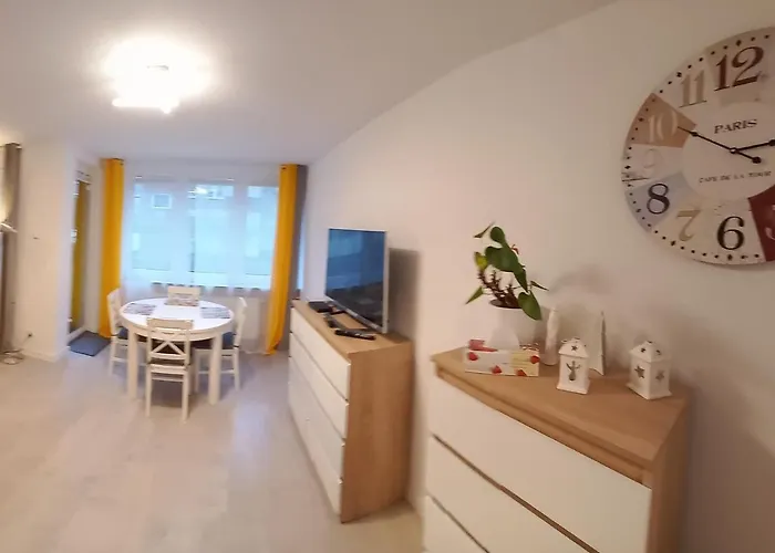 Mieszkanie 3 Pokojowe Park Chopina Svinoústí